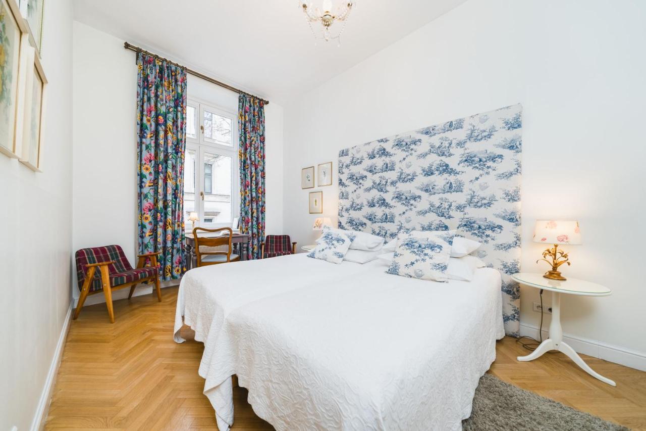 Classy Old Town Suites - By Upstairs كراكوفيا المظهر الخارجي الصورة