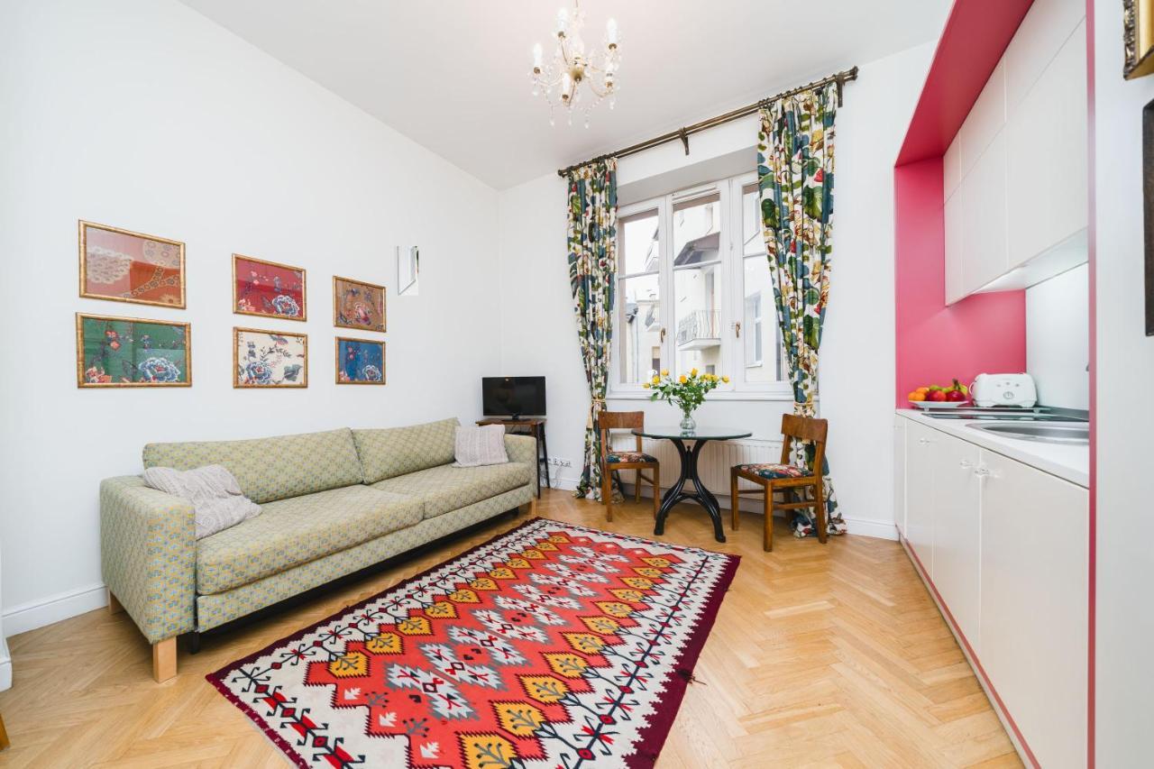 Classy Old Town Suites - By Upstairs كراكوفيا المظهر الخارجي الصورة