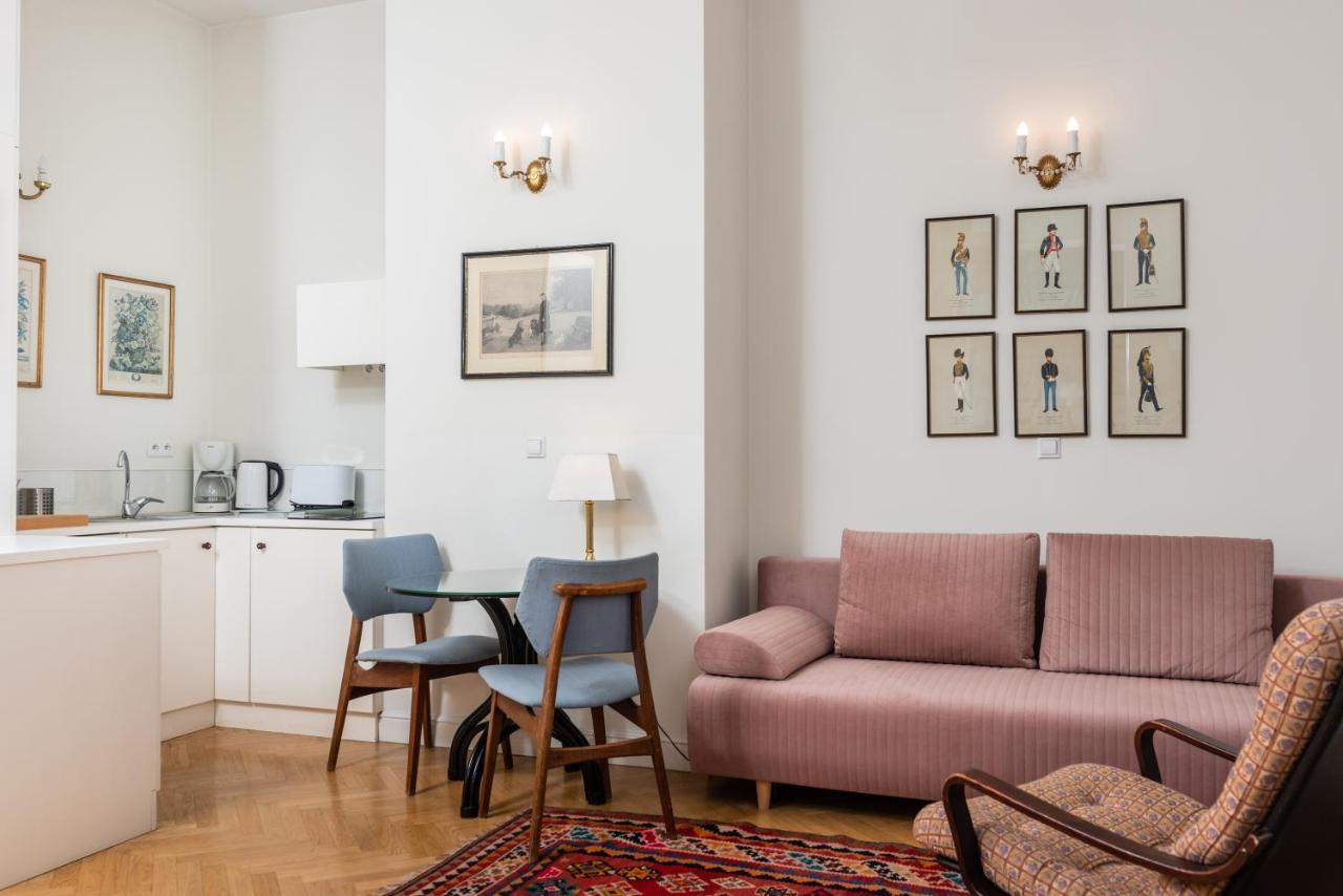 Classy Old Town Suites - By Upstairs كراكوفيا المظهر الخارجي الصورة