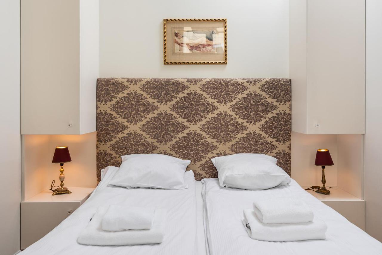 Classy Old Town Suites - By Upstairs كراكوفيا المظهر الخارجي الصورة