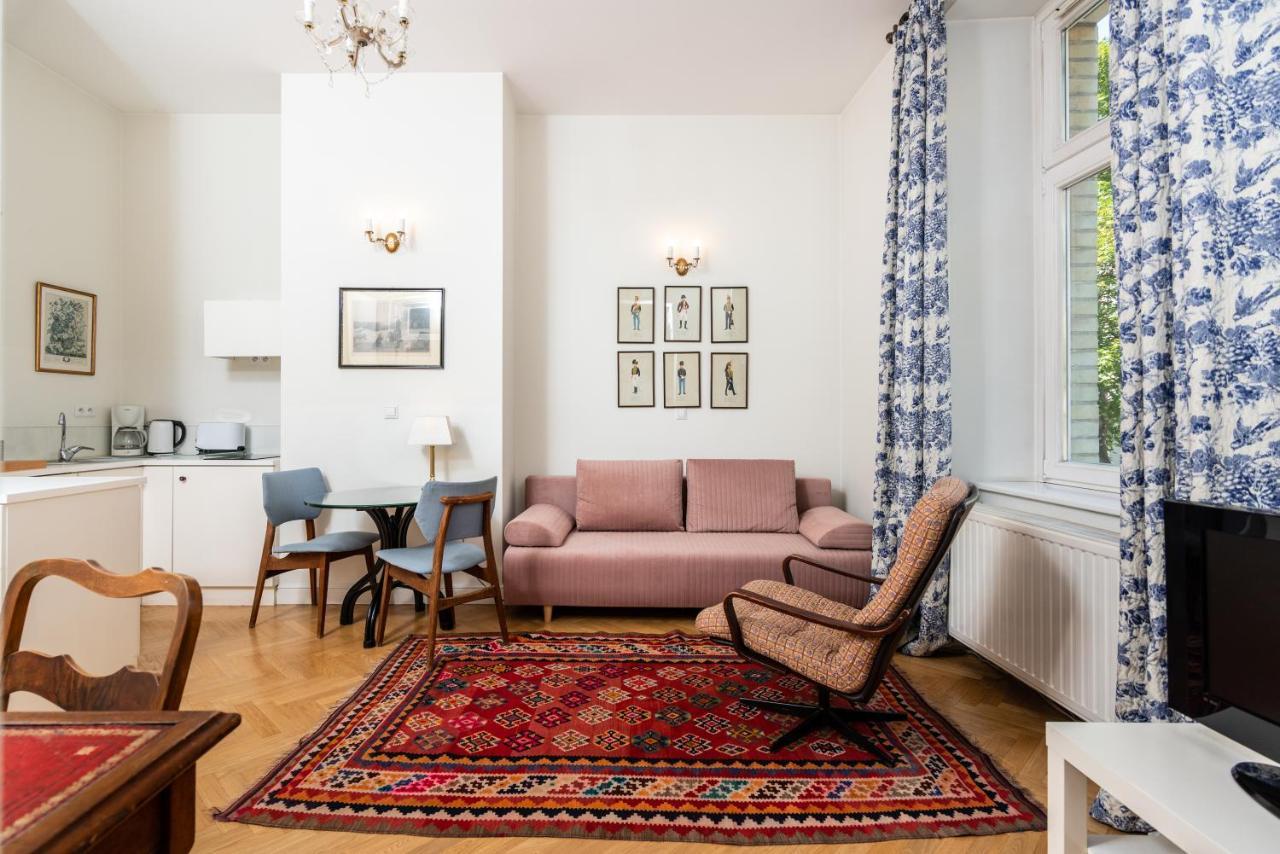Classy Old Town Suites - By Upstairs كراكوفيا المظهر الخارجي الصورة