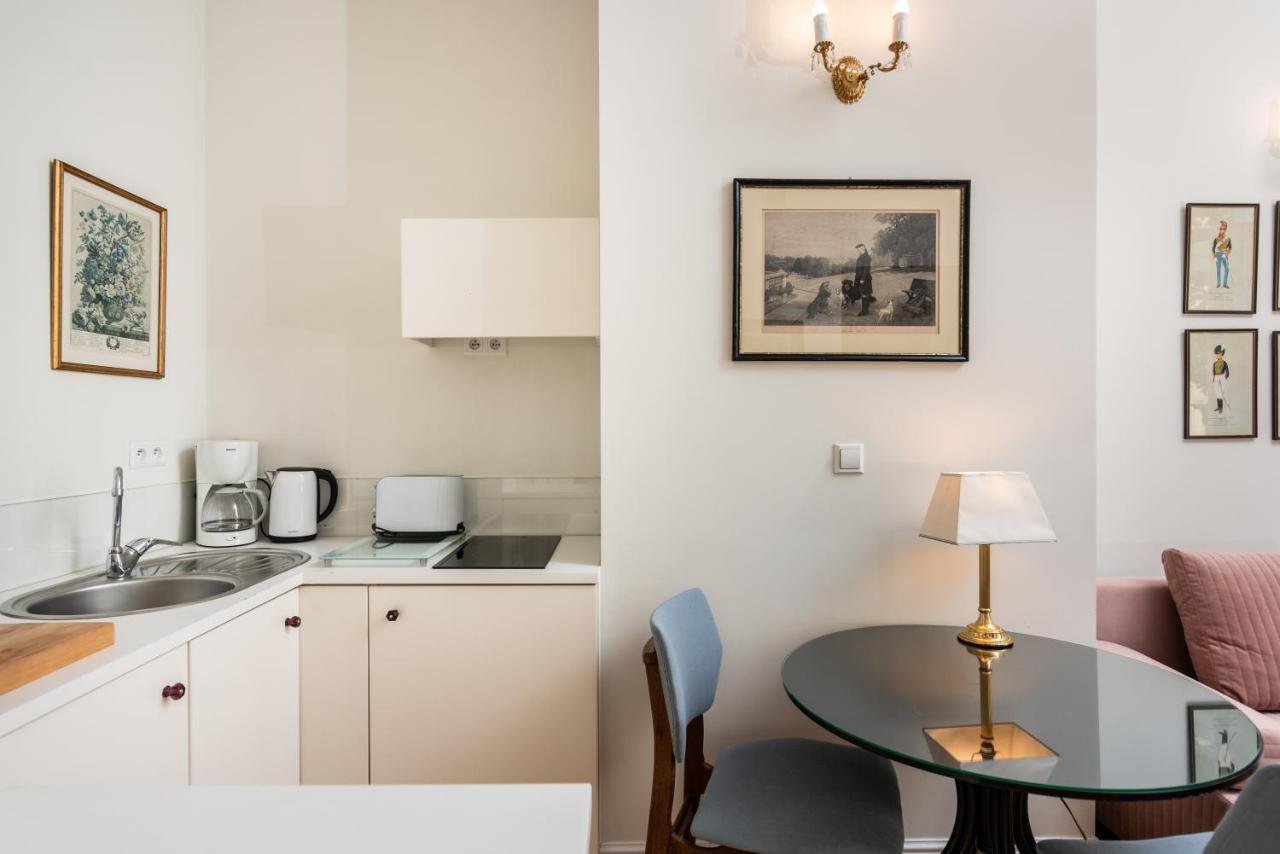 Classy Old Town Suites - By Upstairs كراكوفيا المظهر الخارجي الصورة