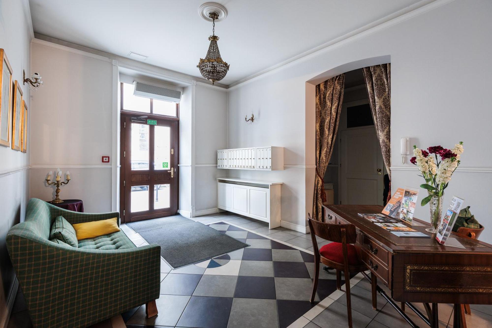 Classy Old Town Suites - By Upstairs كراكوفيا المظهر الخارجي الصورة